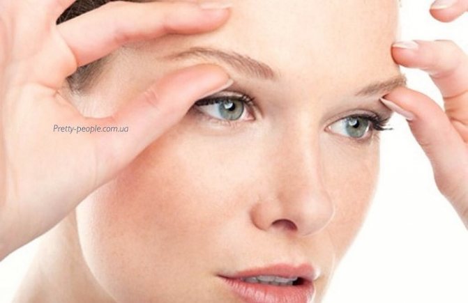 Массаж бровей